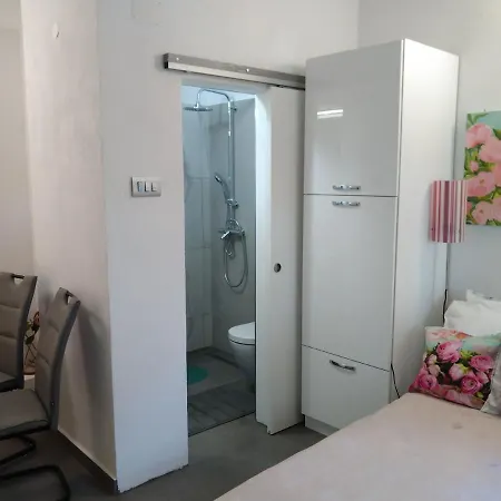 Apartament By The Mill *